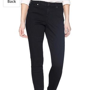 Black skinny jeans